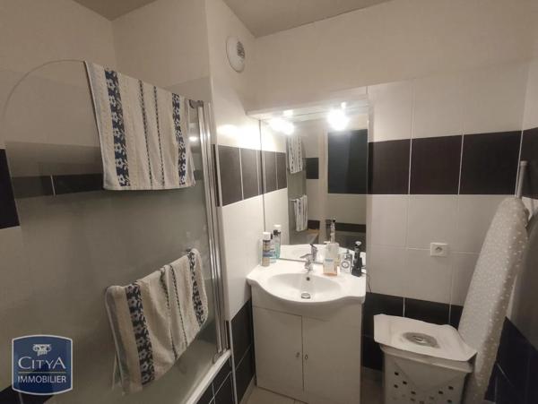 Appartement à vendre 2 pièces 46m² Montluçon (03100)