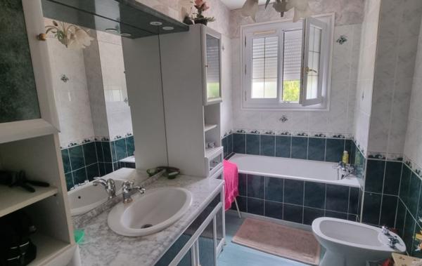 Vente Maison à rafraîchir Naveil   