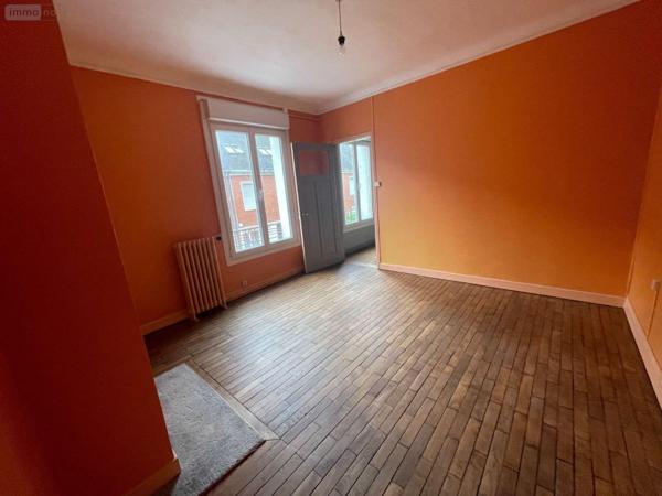 Immeuble de rapport à vendre à Saint-Pol-sur-Ternoise dans le Pas-de-Calais (62130), ref : 2334   
CENTRE