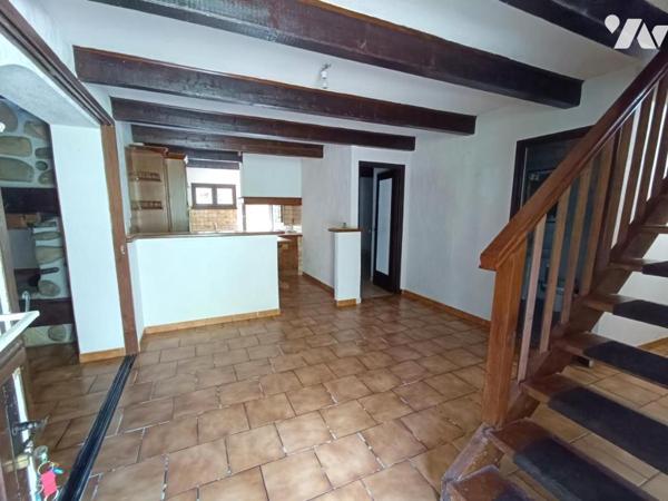 Vente Maison T4 avec beau jardin à SEYNE