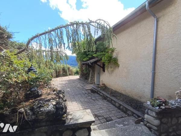 Vente Maison T4 avec beau jardin à SEYNE