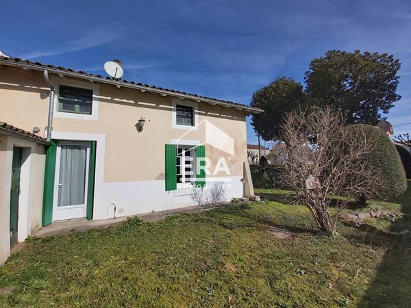 SAINTE FOY LA GRANDE - maison de plain-pied 124m² avec garage et jardin.