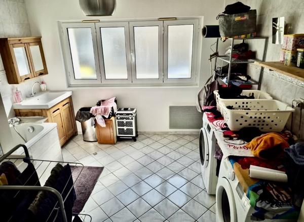 Maison 4 pièces 110m2 + dépendance