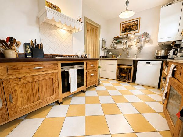 Maison à vende à 35 mn de Bordeaux et 20 Mn de Libourne