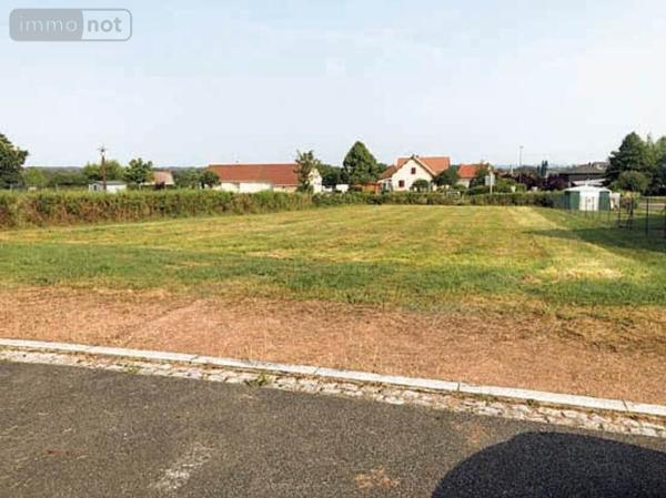 Terrain à Batir à vendre à Parsac-Rimondeix en Creuse (23140), ref : 2305