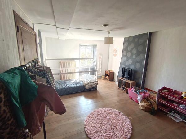 87240 AMBAZAC - Maison de 120 m² 158 000 €