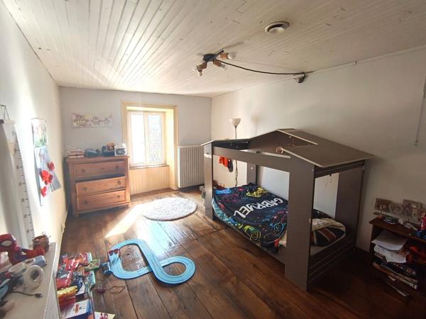 87240 AMBAZAC - Maison de 120 m² 158 000 €