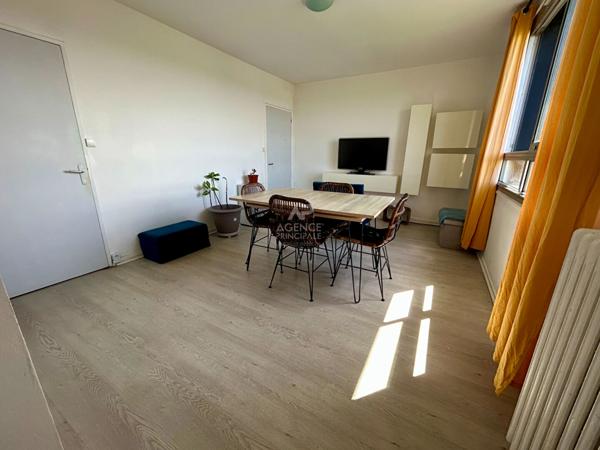 Appartement Poissy 2 pièce(s) 42 m2 €129 000 ** - Référence 8808