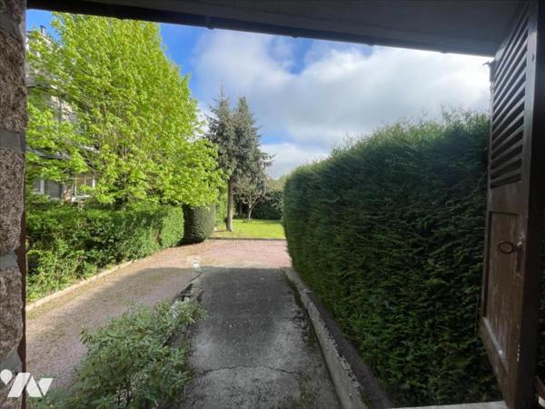 CONDE EN NORMANDIE CENTRE VILLE MAISON DE 8 PIECES