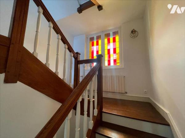 CONDE EN NORMANDIE CENTRE VILLE MAISON DE 8 PIECES