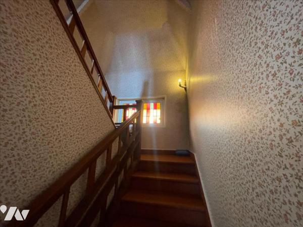 CONDE EN NORMANDIE CENTRE VILLE MAISON DE 8 PIECES