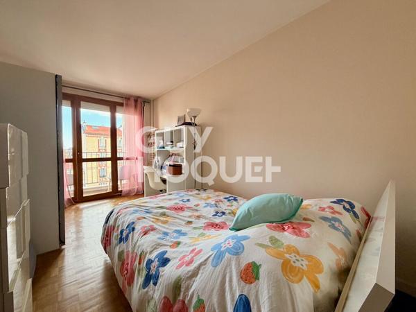 Appartement Courbevoie 2 pièces 50,54 m2