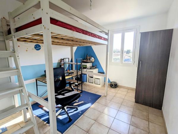 Grande villa T6 au calme