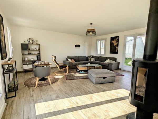 Grande villa T6 au calme