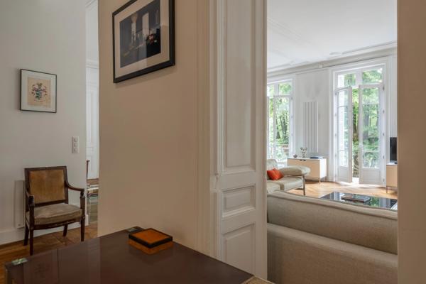 LYON 6 - PUVIS de CHAVANNES- Appartement de 203,59 m² - 5 chambres - balcon - 1 Cave