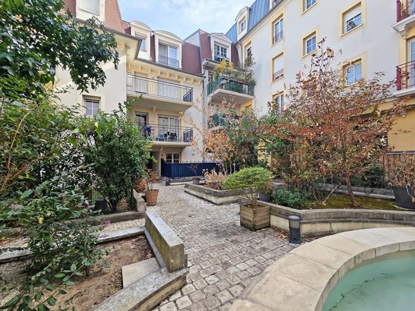 Appartement Le Plessis Robinson 2 pièce(s) 45 m2