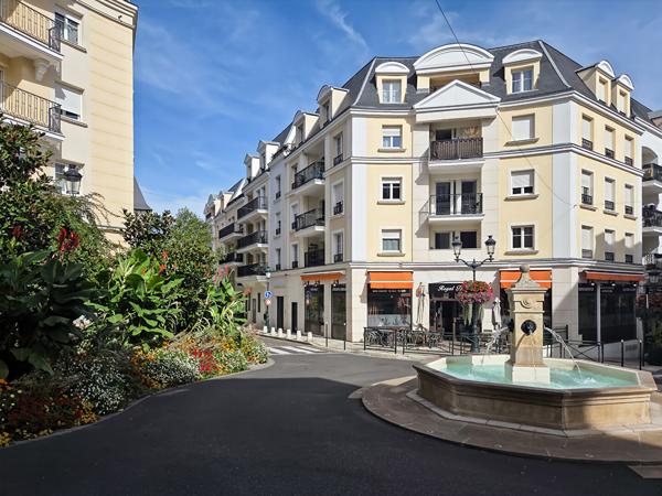 Appartement Le Plessis Robinson 2 pièce(s) 45 m2