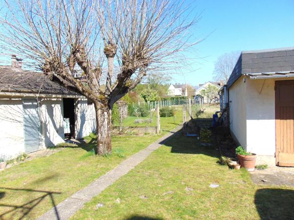 MAISON 4 CHAMBRES, GARE SNCF ET COMMERCES ACCESSIBLES A PIED