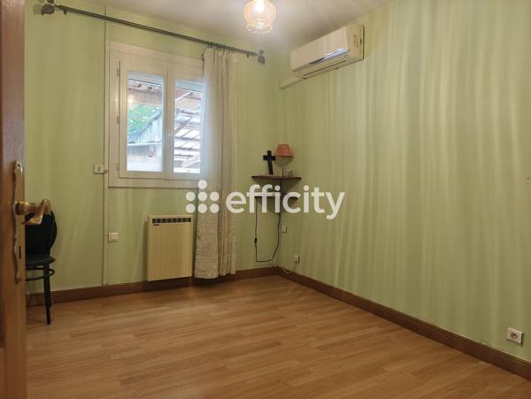 Maison
         4 pièces
        - 84 m² Exclusivité 267 500 € *