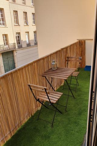 ROUEN CENTRE, BALCON, VUE CATHEDRALE, APPARTEMENT ENTIEREMENT RENOVE