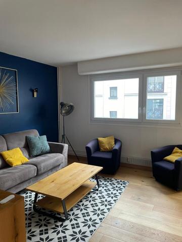 ROUEN CENTRE, BALCON, VUE CATHEDRALE, APPARTEMENT ENTIEREMENT RENOVE