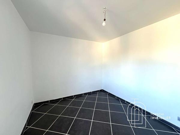 Maison 7 pièces 174 m2 avec piscine