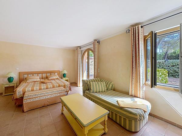 Bastide provençale -Vue Mer.