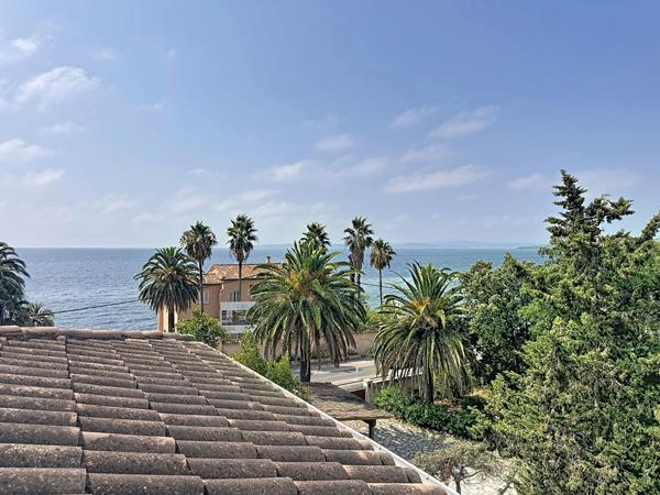 Bastide provençale -Vue Mer.