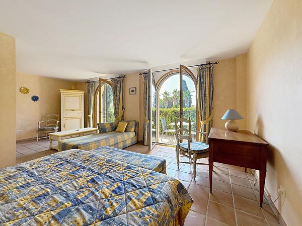 Bastide provençale -Vue Mer.