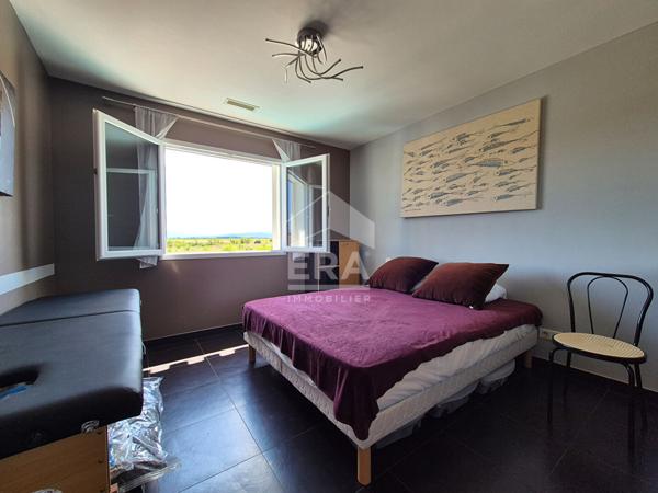 À vendre à Pollestres : Villa 3 faces - 3 chambres - Jardin - Piscine