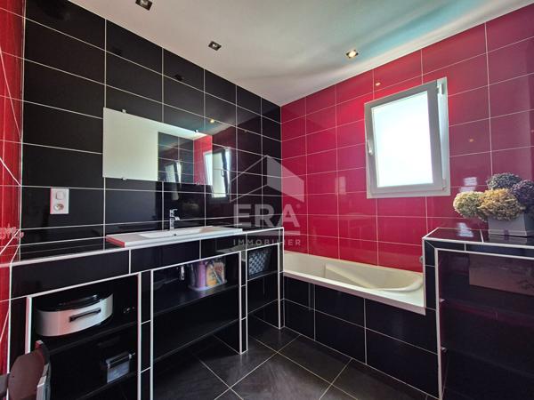 À vendre à Pollestres : Villa 3 faces - 3 chambres - Jardin - Piscine