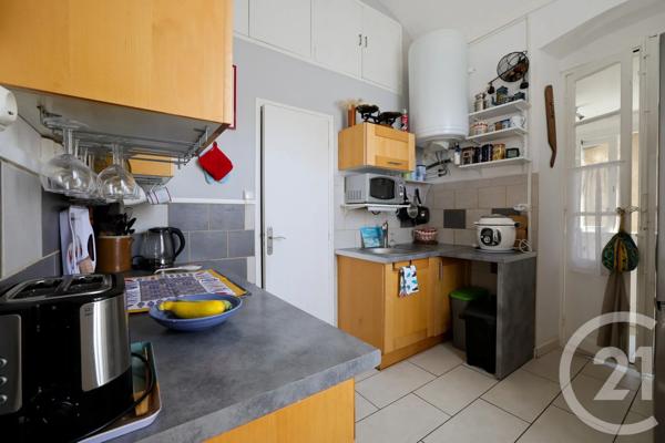 Appartement F2 à vendre  2 pièces - 45,09 m 2   LURI  - 202