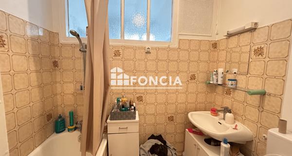 Location Studio 25.42 m² - Montrouge 92120