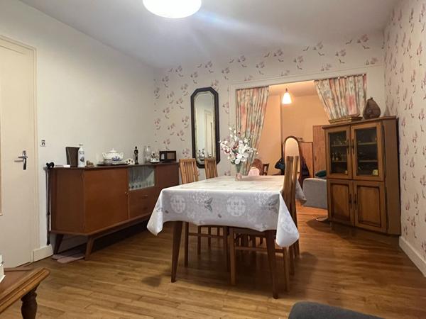 Pavillon sur sous-sol