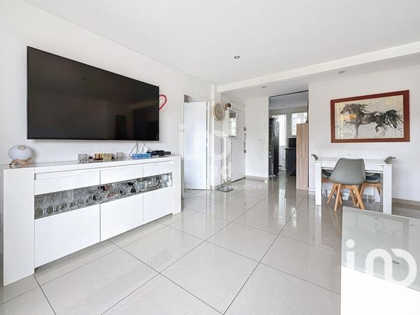 Appartement 4 pièces de 68 m² à Le Cannet (06110)