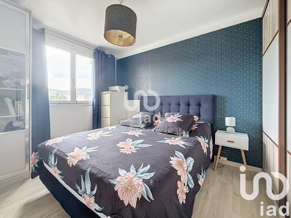 Appartement 4 pièces de 68 m² à Le Cannet (06110)