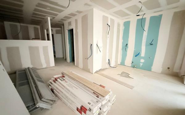 Immeuble à vendre    4 pièces •  Aire-sur-l'Adour