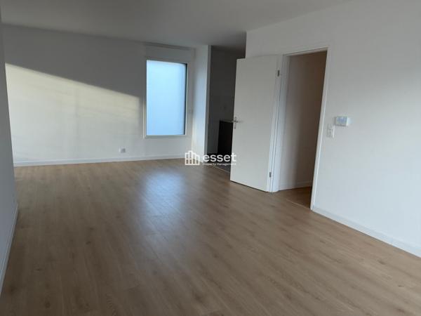 Location Appartement 4 pièces 90.81 m² - Saint-cloud 92210
