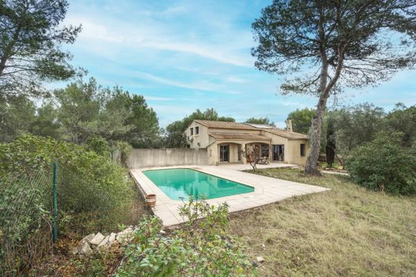 Nîmes (30000) Maison familiale avec piscine – Secteur Garrigues à Nîmes