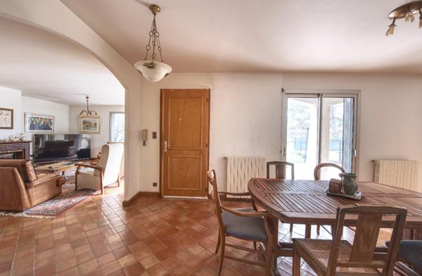 Nîmes (30000) Maison familiale avec piscine – Secteur Garrigues à Nîmes