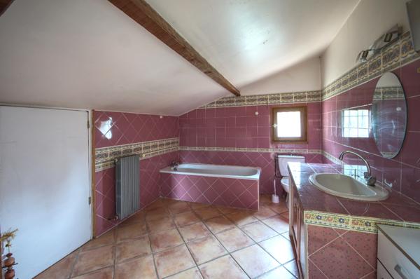 Nîmes (30000) Maison familiale avec piscine – Secteur Garrigues à Nîmes