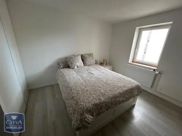 Appartement à louer 2 pièces 47.06m²