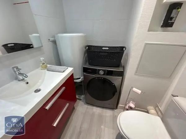Appartement à louer 2 pièces 47.06m²