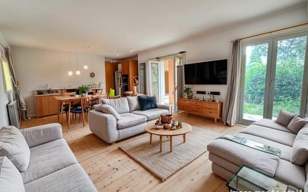 Maison à vendre    5 pièces • 130 m2 Saint-Génis-des-Fontaines