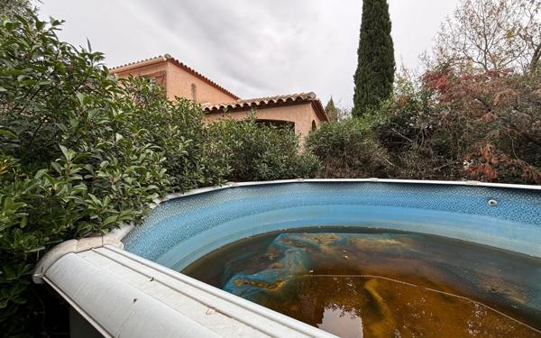 Maison à vendre    5 pièces • 130 m2 Saint-Génis-des-Fontaines