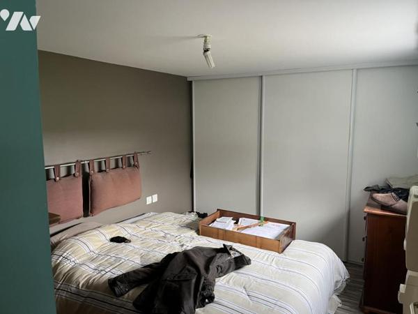 Isolé dans la campagne, Chalet d'habitation sur presque 4000m2