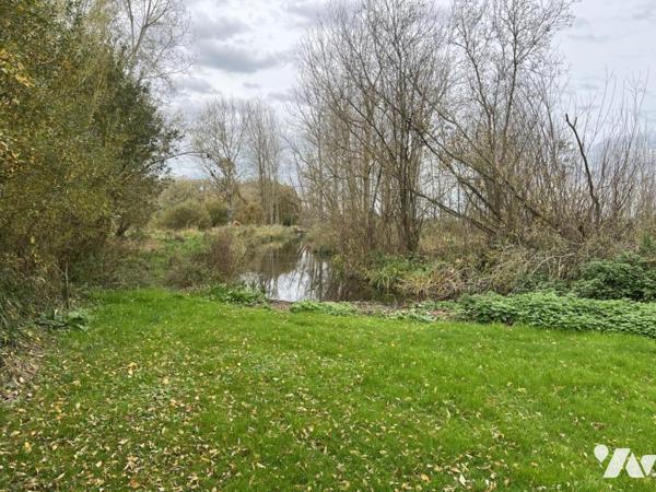 Isolé dans la campagne, Chalet d'habitation sur presque 4000m2