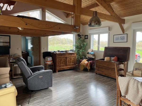 Isolé dans la campagne, Chalet d'habitation sur presque 4000m2