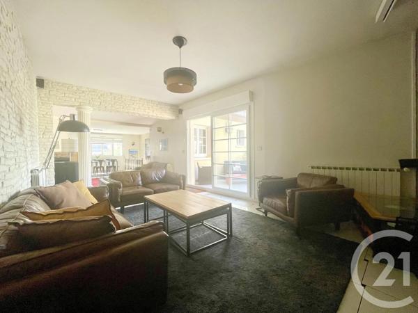 Maison à vendre  9 pièces - 197,70 m 2   LIVRY GARGAN  - 93