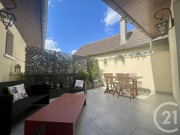 Maison à vendre  9 pièces - 197,70 m 2   LIVRY GARGAN  - 93